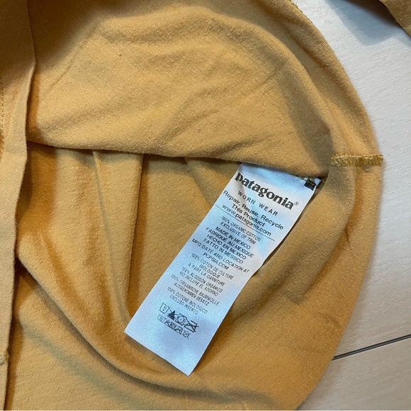 Patagonia long sleeve tee small size - Picture 4 of 6